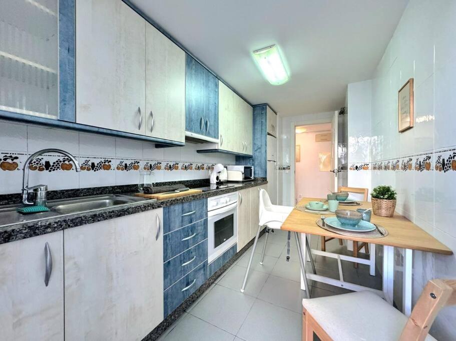 Suite Delphine By Calpitality Exterior photo
